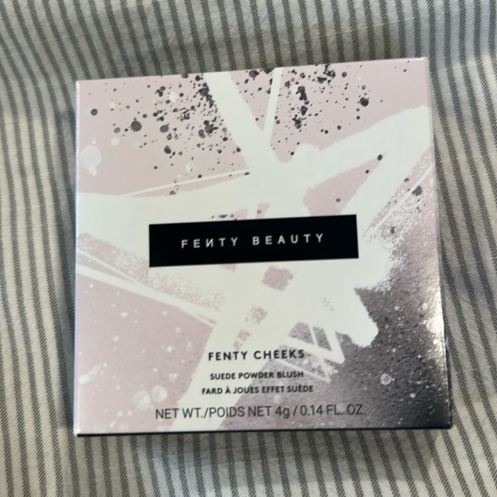 Fenty Beauty Fenty Cheeks Suede Powder Blush - Soft Pink
